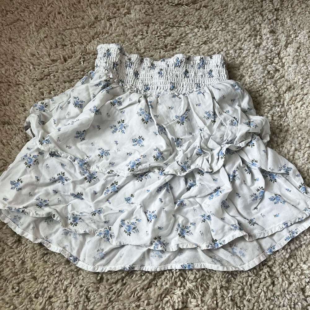 Hollister floral skirt
